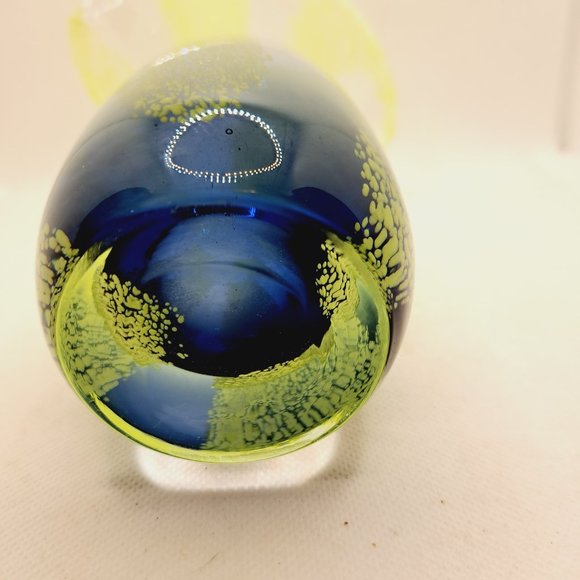 Vintage Hand Blown Lime Green & Purple Tulip Art Glass Vase - Picture 4 of 4